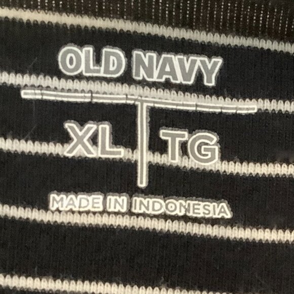 Slip On Top Old Navy V Neck Long Sleeve Black / White Stripe XL Knit Stretch - Picture 7 of 7